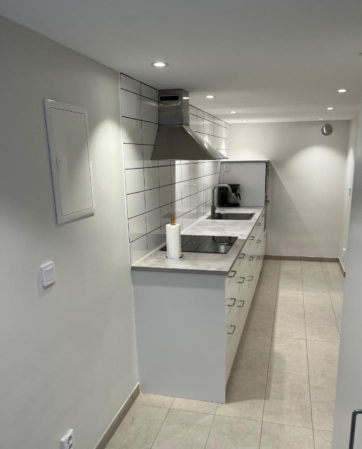 Plomben B Appartement Båstad Buitenkant foto